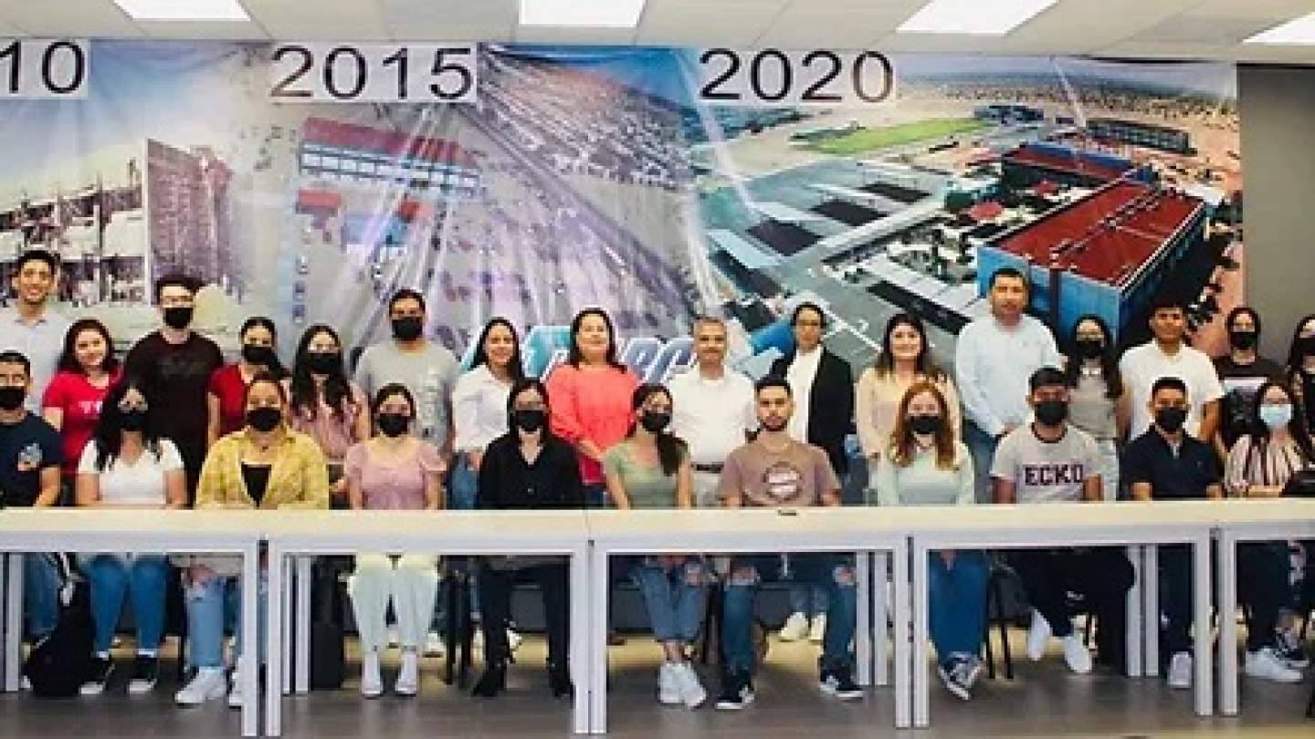 Certifican a docentes y estudiantes de la Universidad Tecnológica de San Luis Río Colorado